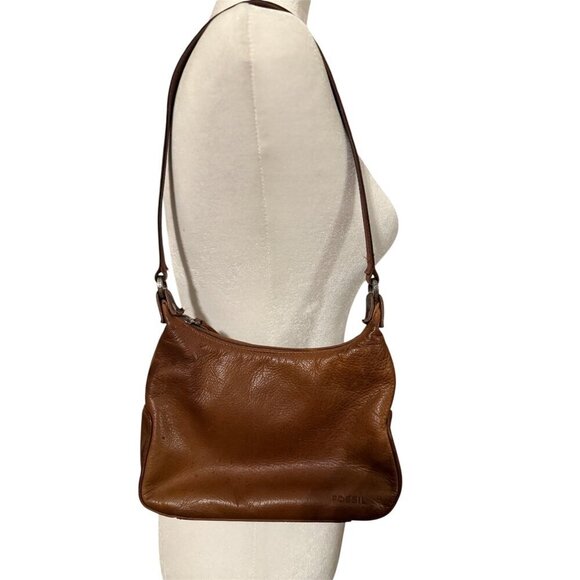 Fossil Tan Genuine Leather Shoulder Hobo Handbag Purse 6X8 Exterior Wear - Picture 1 of 16